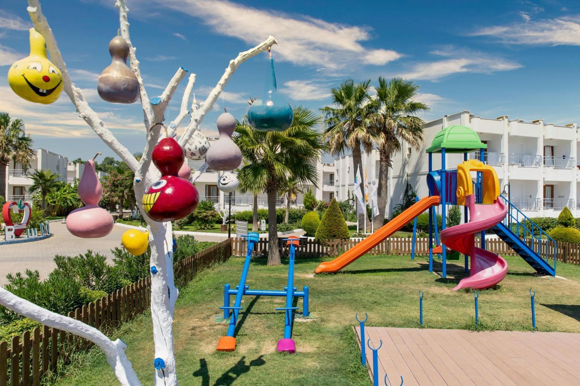 ホテル ラブランダ レベドス プリンセス セェフェリヒサール エクステリア 写真